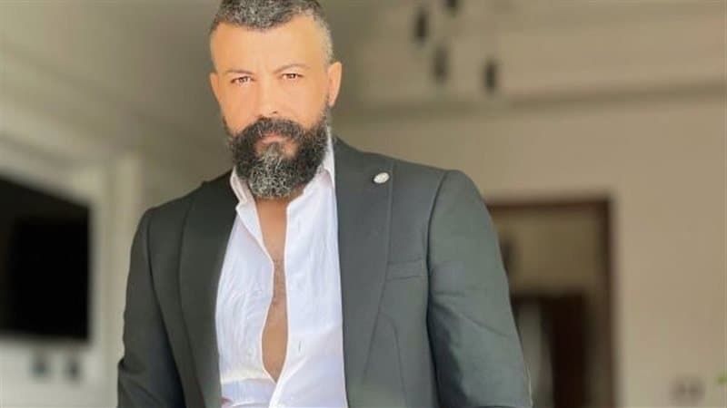 من سحمر.. خيط الحزن يلفّ عالم الموضة!