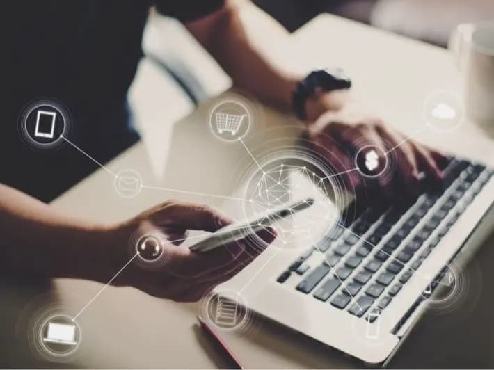 توقف خدمات إلكترونية عالمية.. والسبب