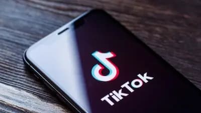 مدعومة بالذكاء الاصطناعي.. تيك توك تطلق ميزات جديدة