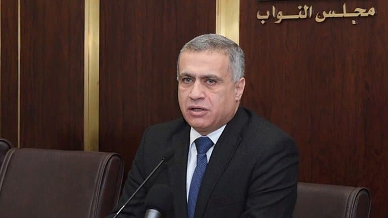 طرابلسي: العصيان صرخة ألم للأساتذة