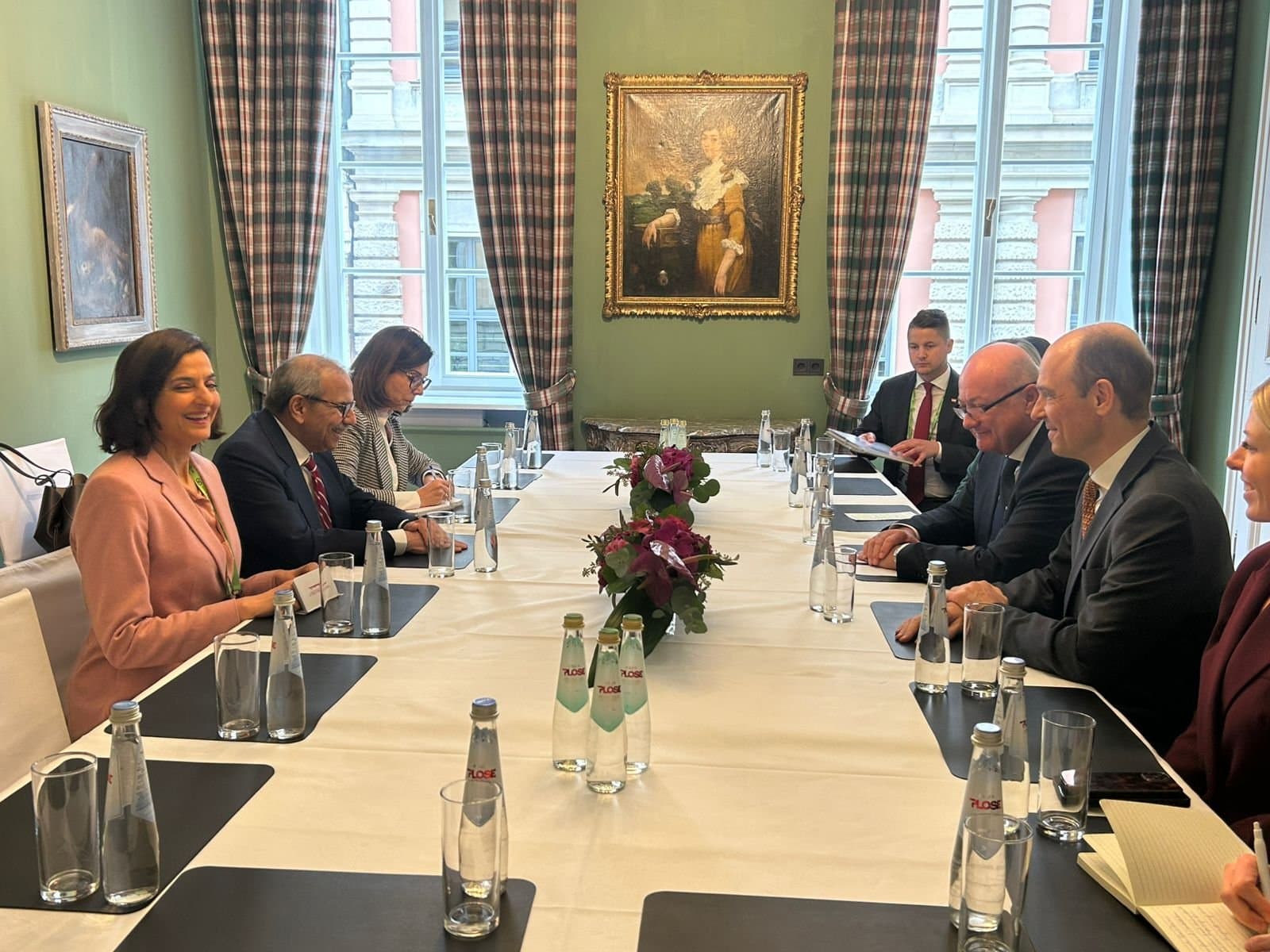 سلام في ميونخ.. لقاءات عديدة لدعم الجيش وتعزيز التعاون الدولي