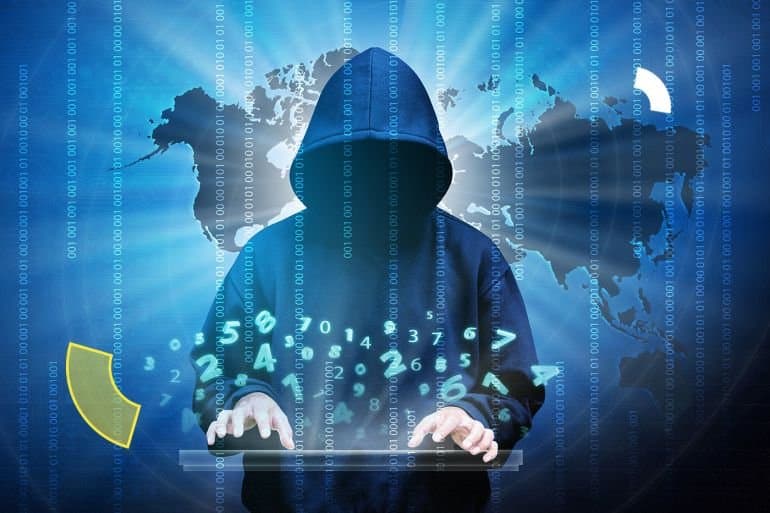 هل يمكن اختراق هاتفك بمجرد الرد على رسالة نصية؟