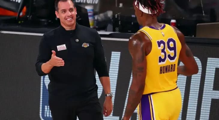 فوغل: لدينا ثقة كبيرة بمجموعة اللاعبين في الليكرز