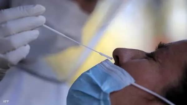 بعد عامين.. اكتشاف سر فقدان الشم والتذوق لدى مرضى كورونا